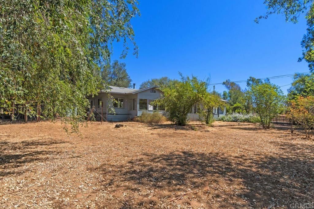 listing image 130728755389569873042