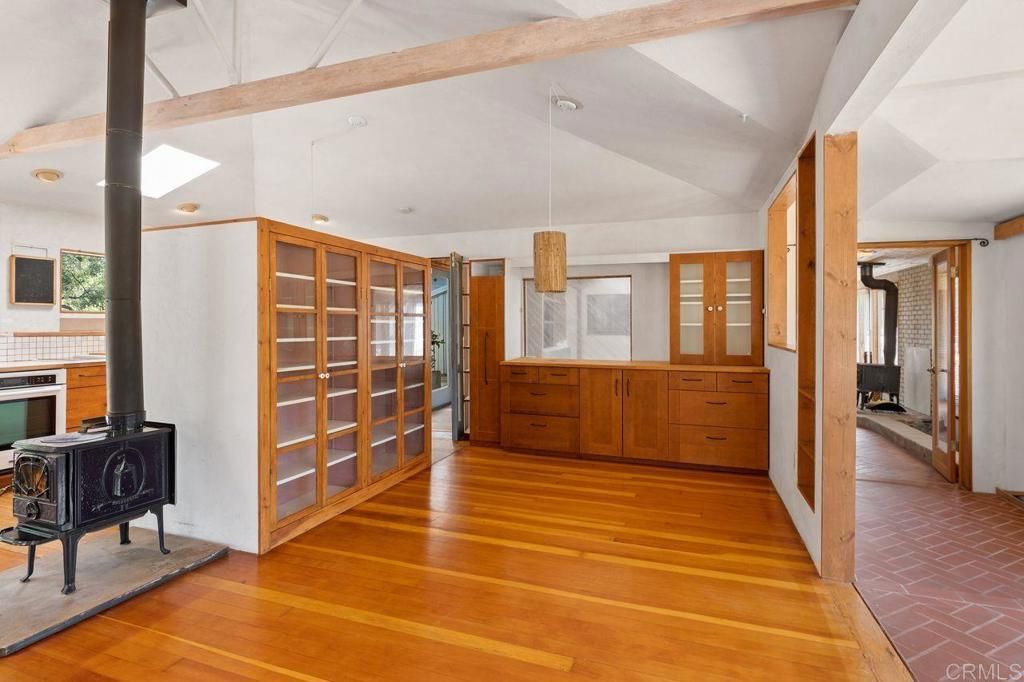 listing image 130723867290220791737