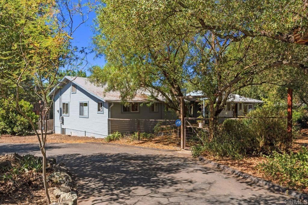 listing image 130727452254620718539