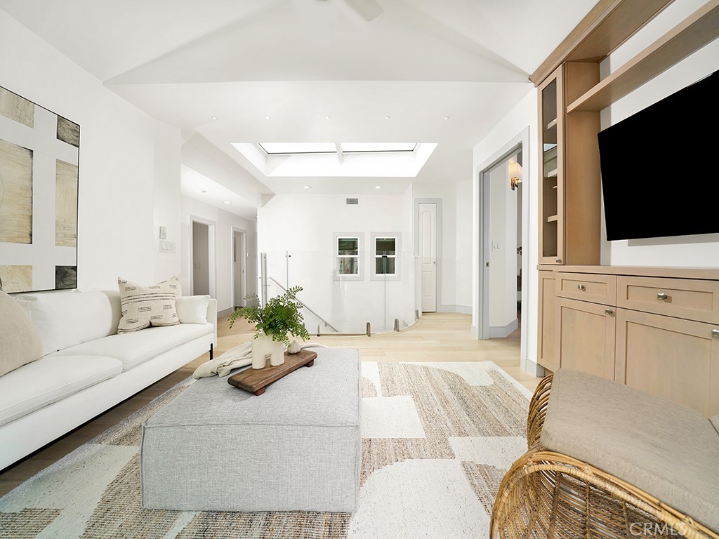 Lido Island (LIDO) - Residential