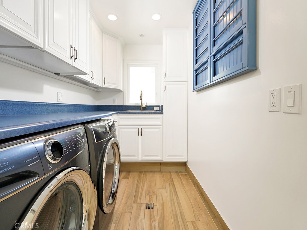 Lido Island (LIDO) - Residential