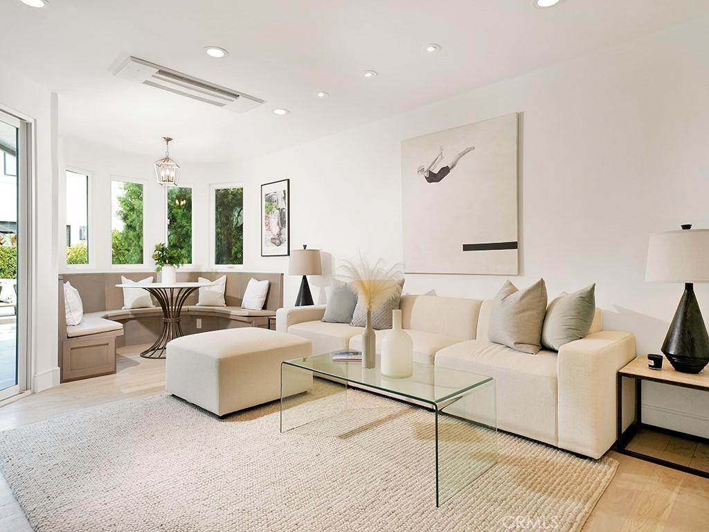 Lido Island (LIDO) - Residential