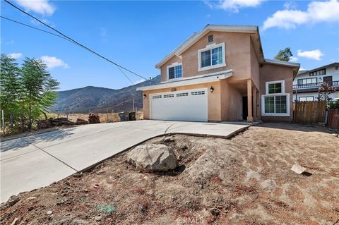 A home in Lake Elsinore