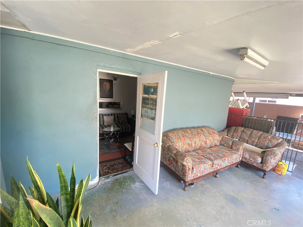 Photo 18 of 22 of 8501 Vanport Avenue house