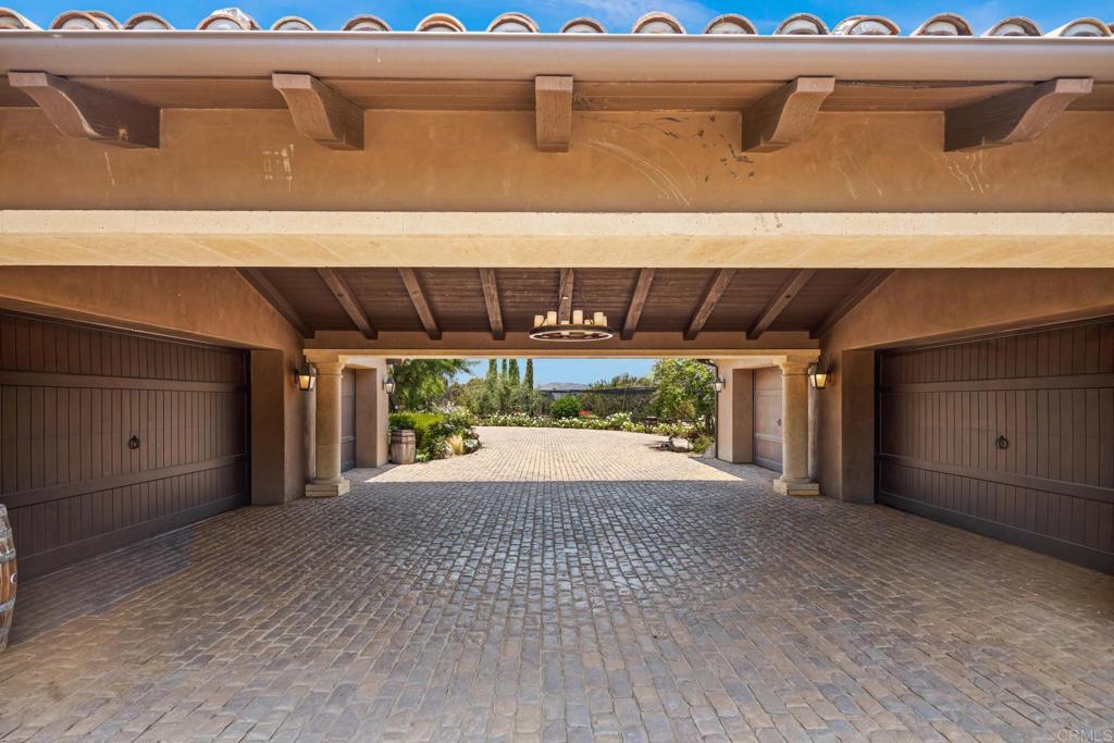 Santaluz - Residential