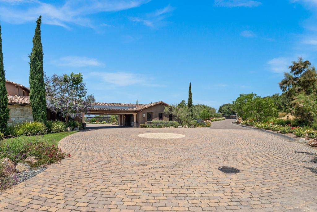 Santaluz - Residential