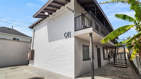 911 E 10th Street Long Beach CA 90813