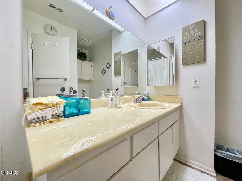 Surfside IIIC - 245903 - Residential Lease