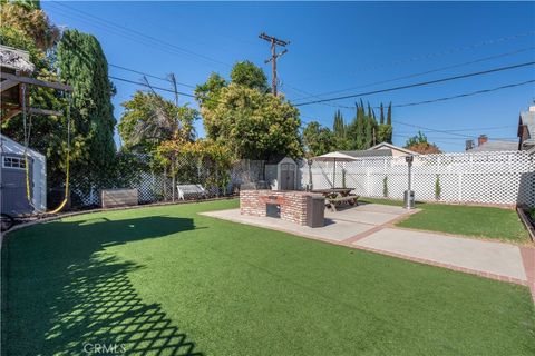 A home in Reseda