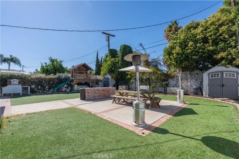 A home in Reseda