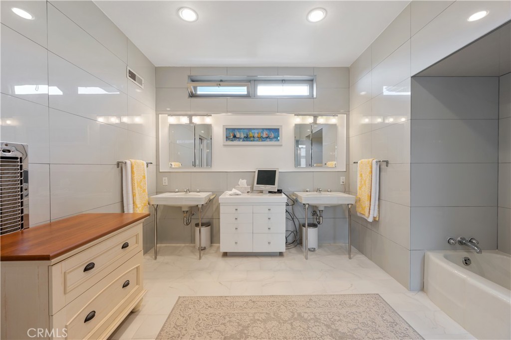 Naples (NA) - Residential