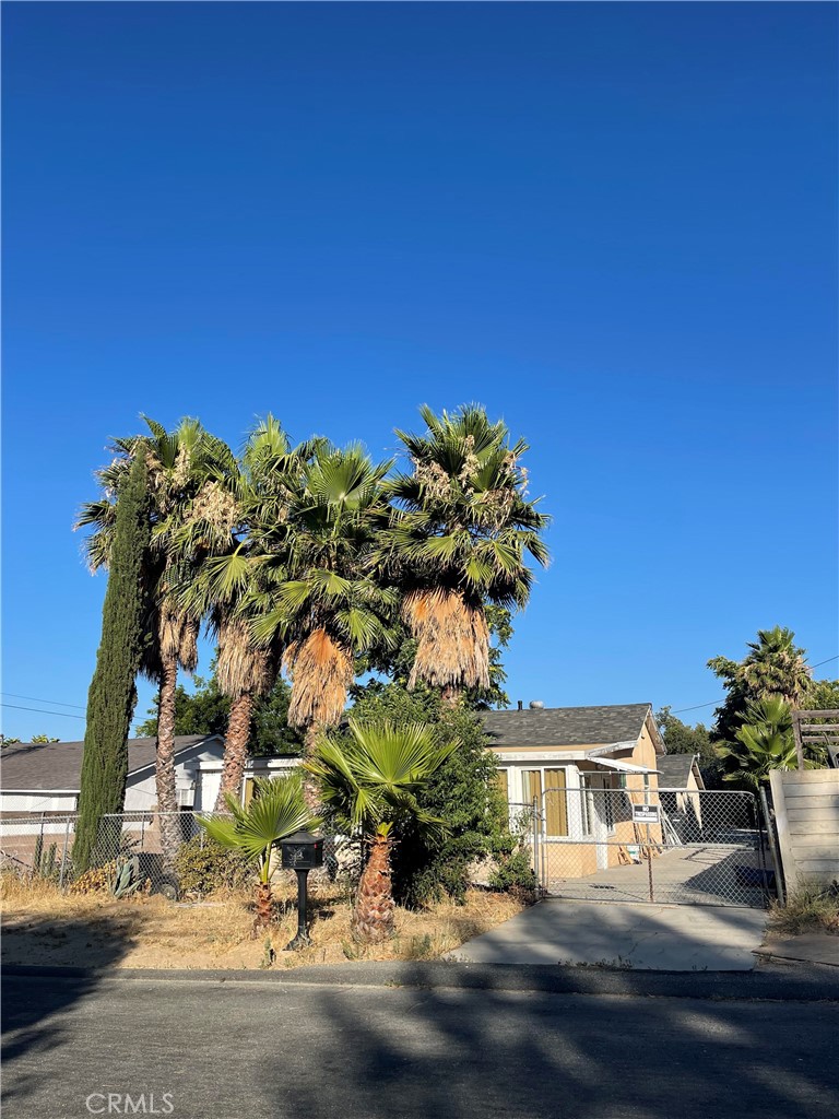 View Lake Elsinore, CA 92530 house