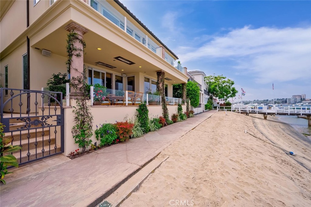 Lido Island (LIDO) - Residential