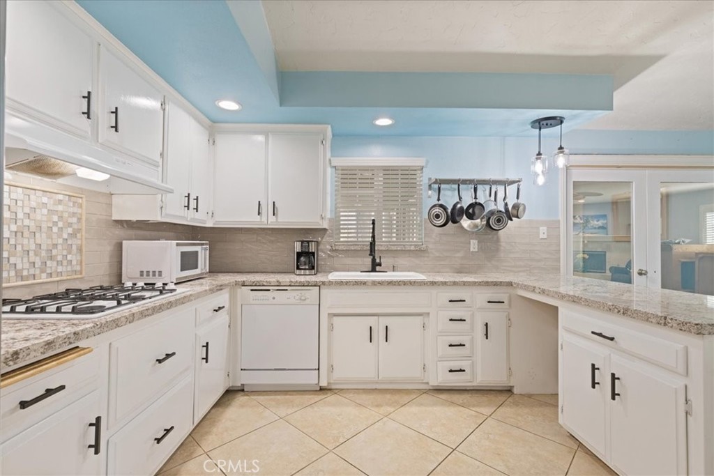 Photo 2 of 20 of 2854 Corto Street house