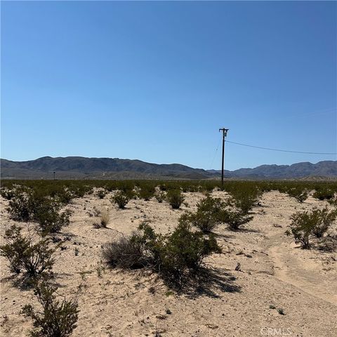 Photo of 1234 El Paseo, 29 Palms, CA 92277 (MLS # JT24054311)