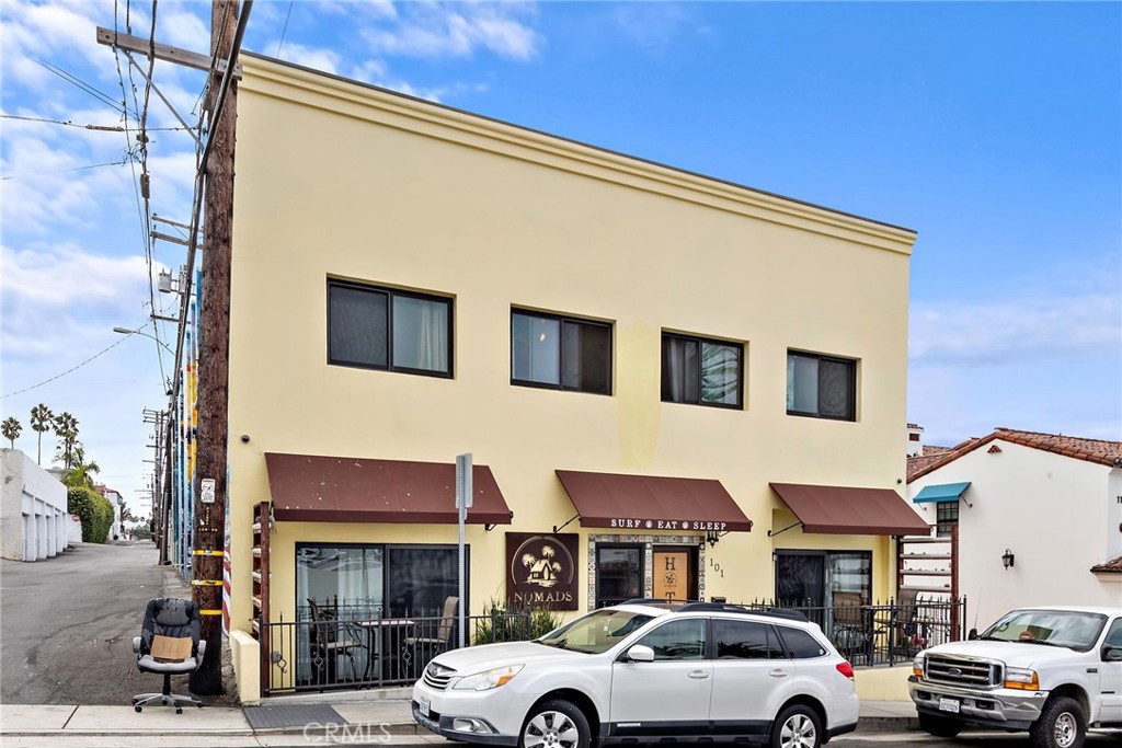 102 Avenida Cabrillo