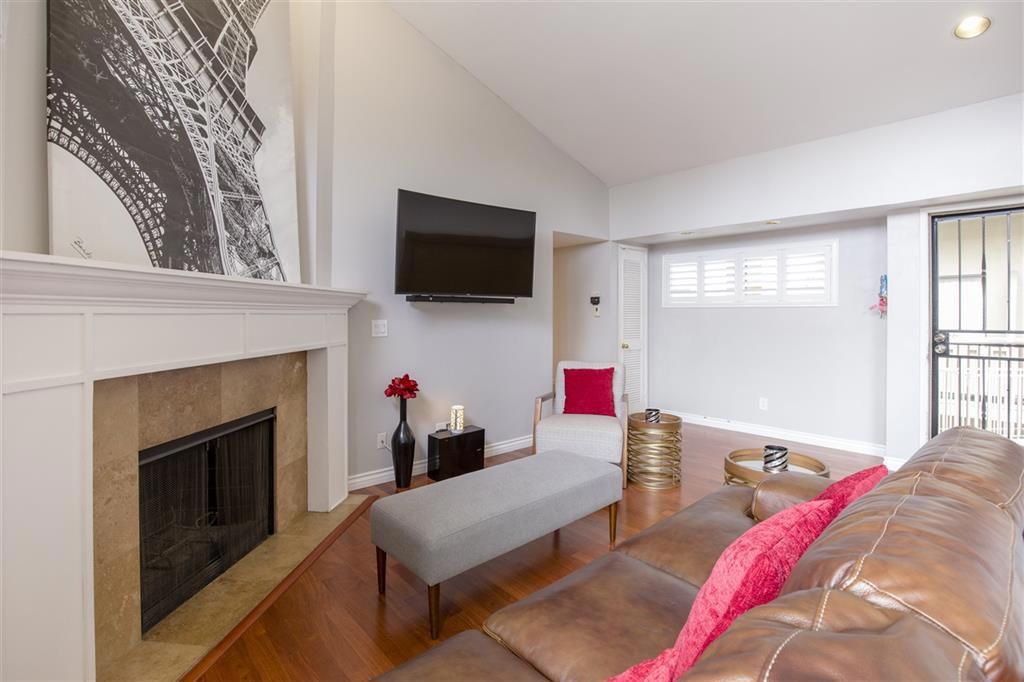 listing image 130728078875297650027