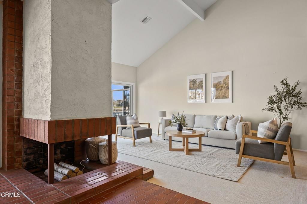 listing image 1307650055991