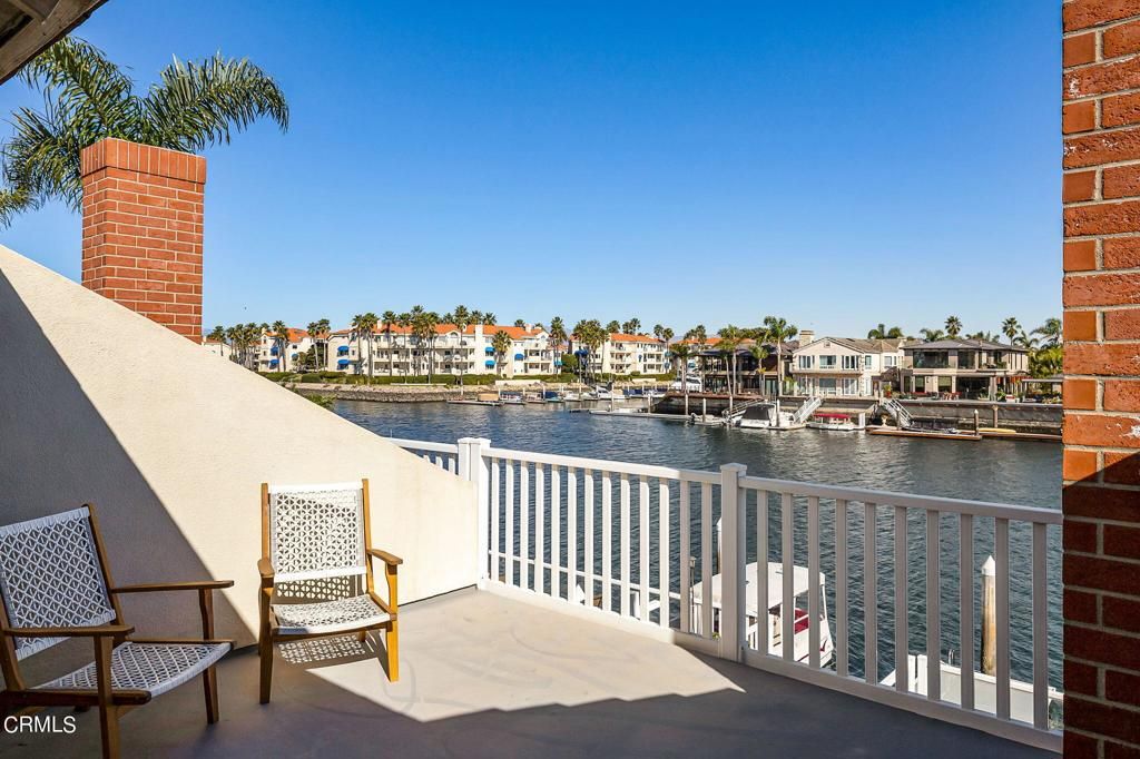 listing image 13072983126774