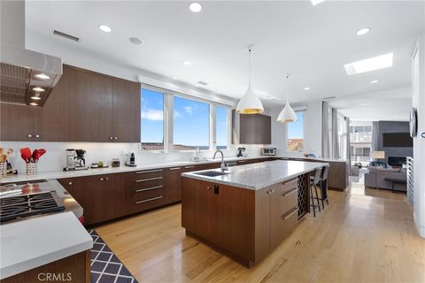 A home in Manhattan Beach