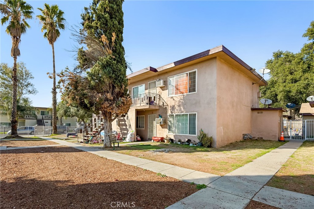 1721 N Fairfax Drive