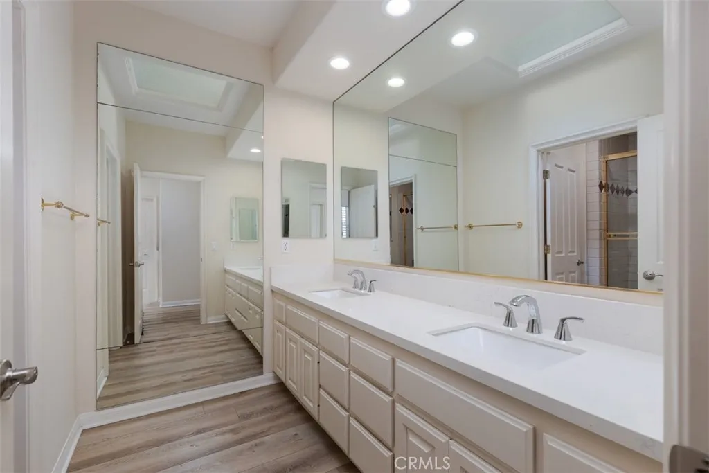 Dana Point, California 92629, United States, 3 Bedrooms Bedrooms, ,3 BathroomsBathrooms,Residential,Active,93774