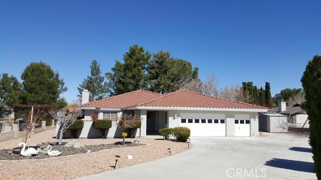 INCREDIBLE GOLF COURSE BEAUTY! This classic home sits on the 5th hole of the Silver Lakes East golf course. Beautifully designed with a flowing and open floor plan, it just feels right! The sunny courtyard welcomes you. Once you enter, you are drawn to the beautiful golf course view. With a large Master bedroom, master bath and walk in closet, Huge 2nd bedroom/craft room and another large bedroom, you will have plenty of room for guests. Large living room and charming fireplace feels like home! Light and bright kitchen with tons of storage and counter space! RV parking,storage shed, over 13,000 sq ft landscaped lot feels like paradise. Oversized 2.5 car garage and huge driveway creates plenty of parking in this lovely cul-de-sac. So many extras including Central Vac, Ducted evaporative cooler, lots of storage in garage, solar tubes, covered patio, wonderful gazebo, and beautiful grounds to enjoy. A must see for the discerning buyer! Association Amenities: Beach # of RV Spaces: 0 Special Features: VA,,SK,SH,POOL,CLUB,SPA,SAUN,TENN,GYM,LAKE,BEAC,GOLF Lot Location Type: On Golf Course Special Features: Garage Door Opener, Underground Util: # of Attached Spaces: 2 # of Detached Spaces: 0
