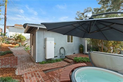 A home in La Crescenta