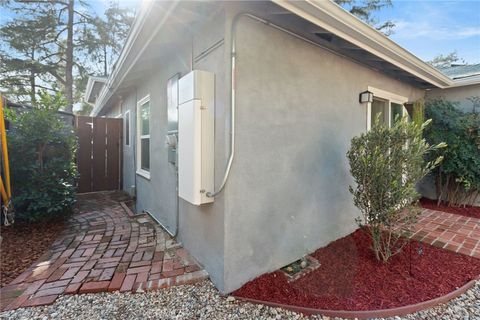 A home in La Crescenta