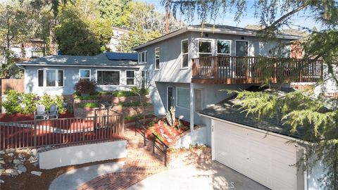 A home in La Crescenta