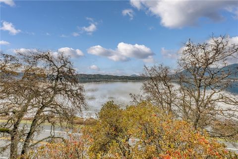 A home in Clearlake Oaks