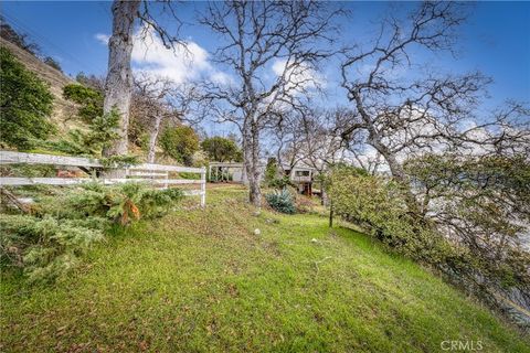 A home in Clearlake Oaks