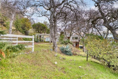 A home in Clearlake Oaks