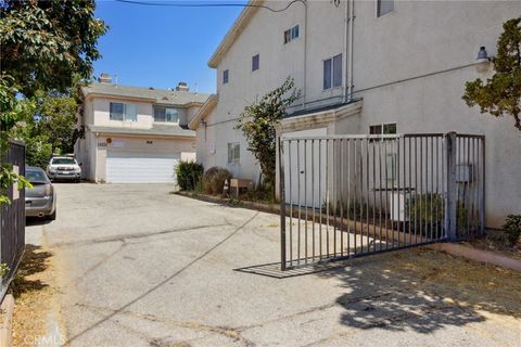 A home in Mission Hills (San Fernando)