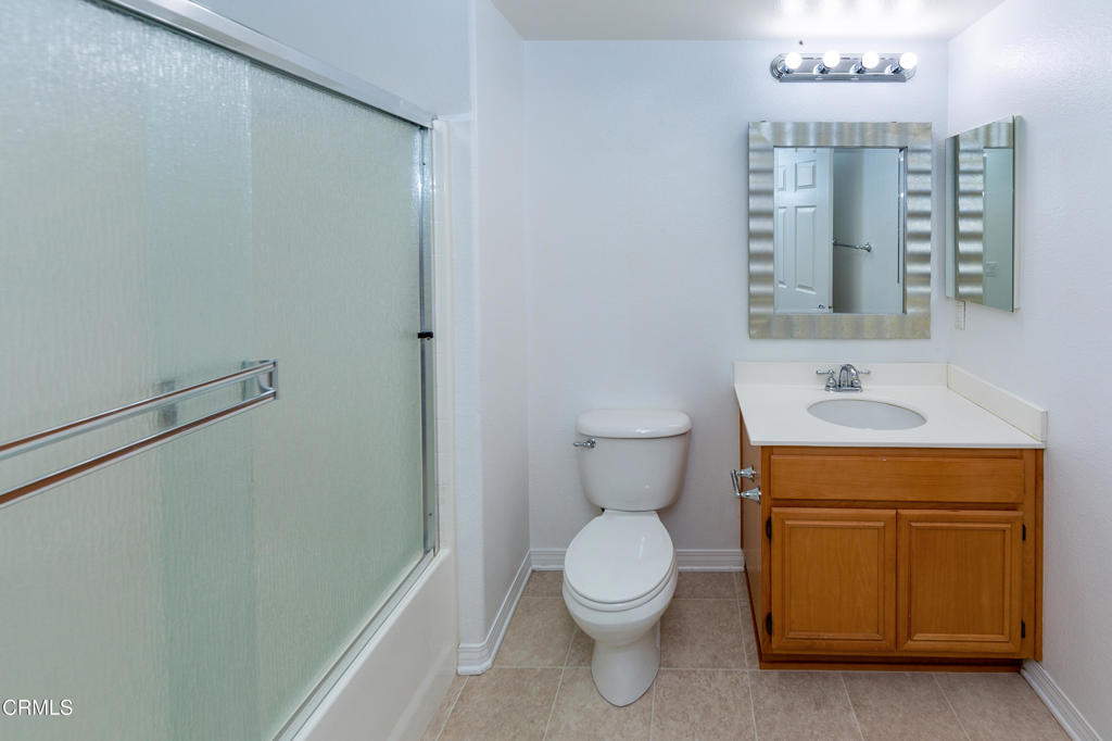 Vill@Pk-Brookshire - 5572 - Residential Lease