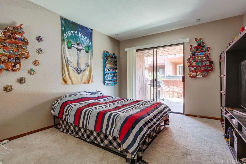 listing image 130729178011511928103
