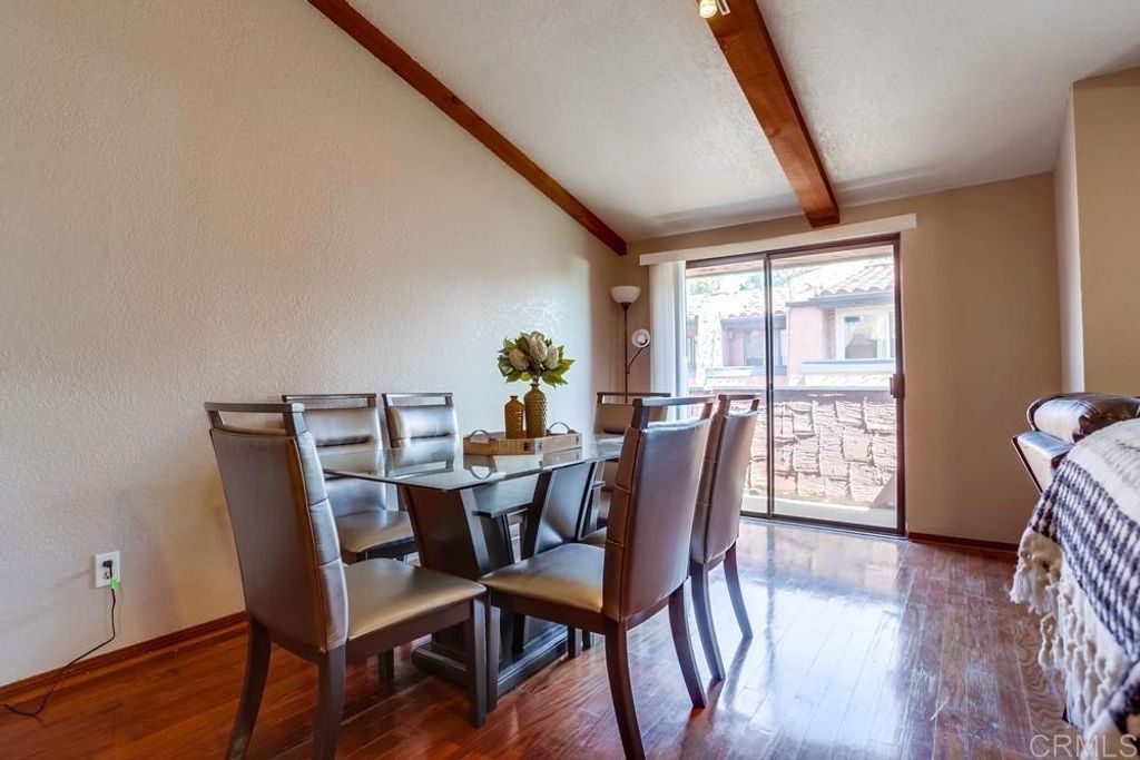 listing image 130729041579576186681
