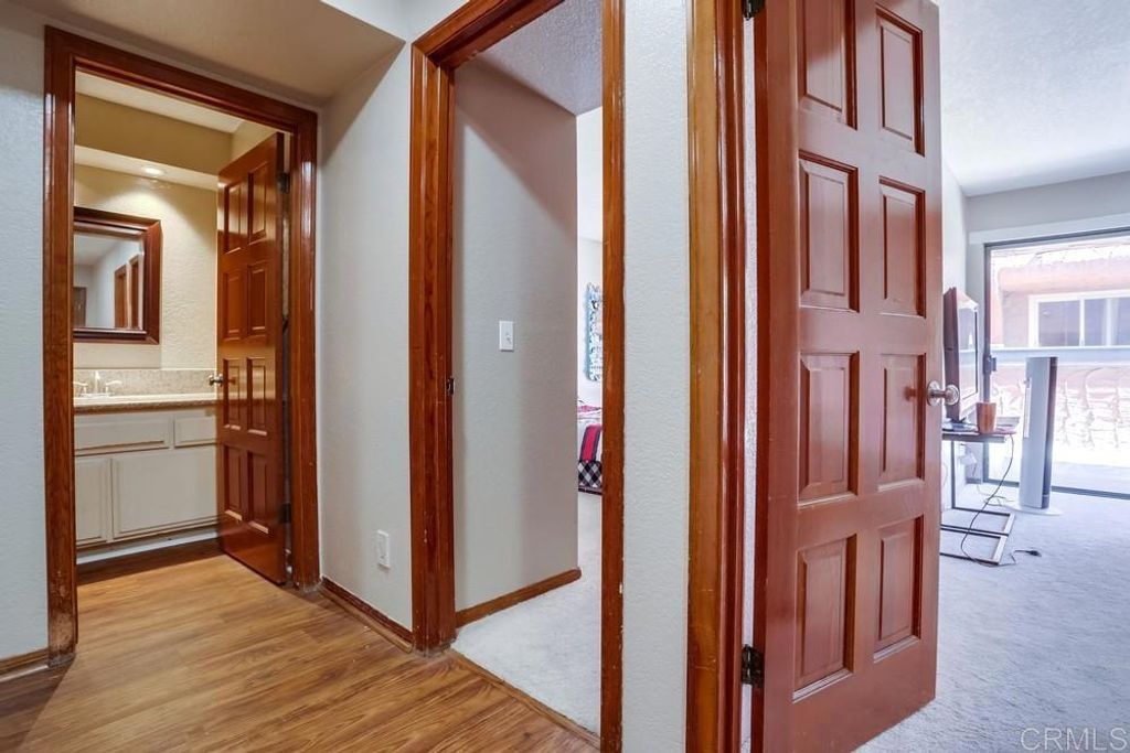listing image 130728033267399788882
