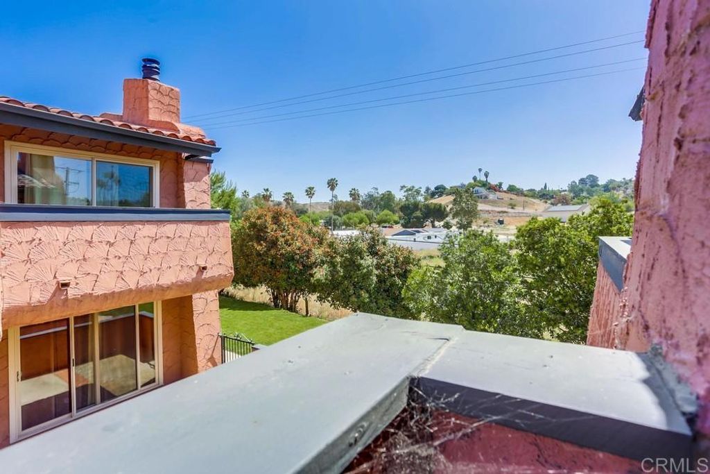 listing image 130723380809060577285