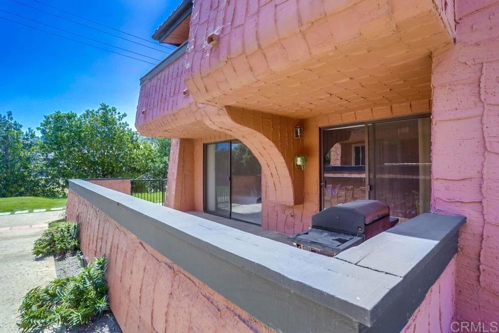 listing image 130720431235683224640