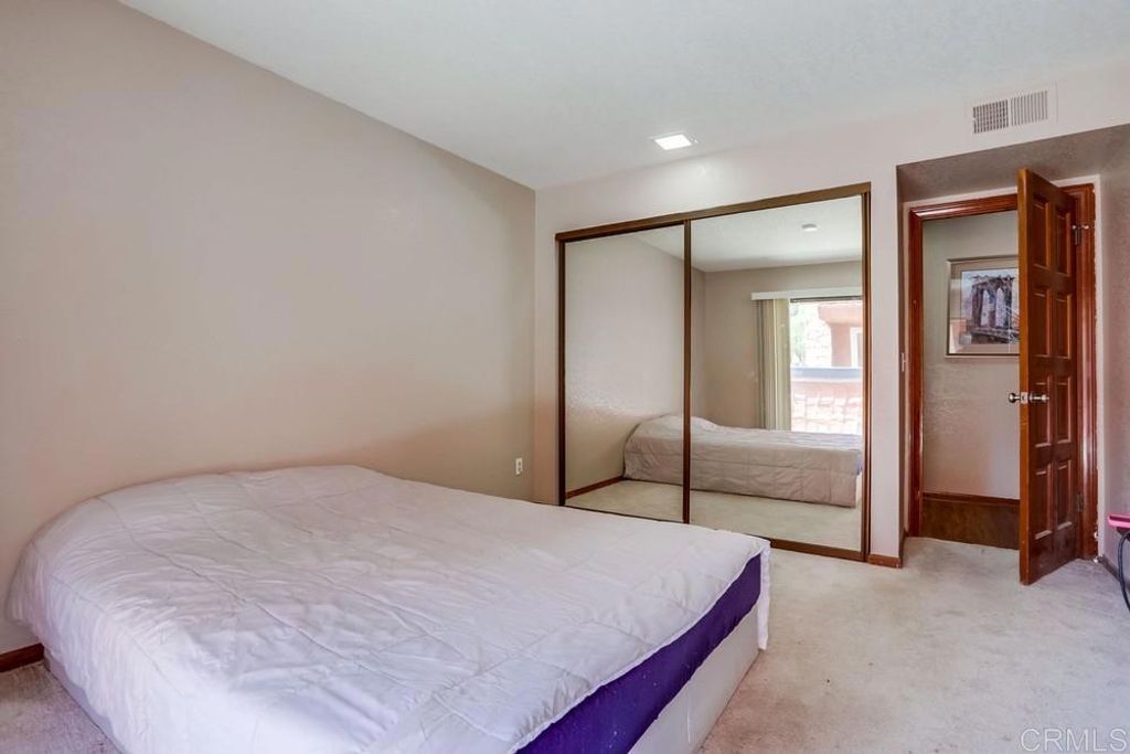listing image 130721812804477544094