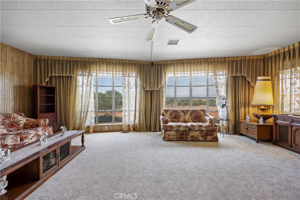 listing image 130722044371519474111