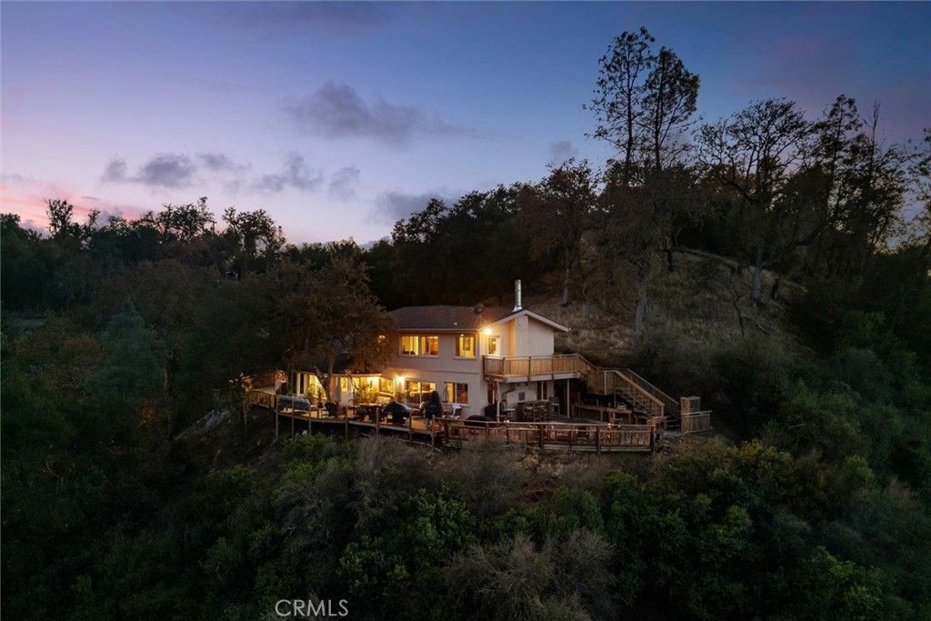 listing image 64