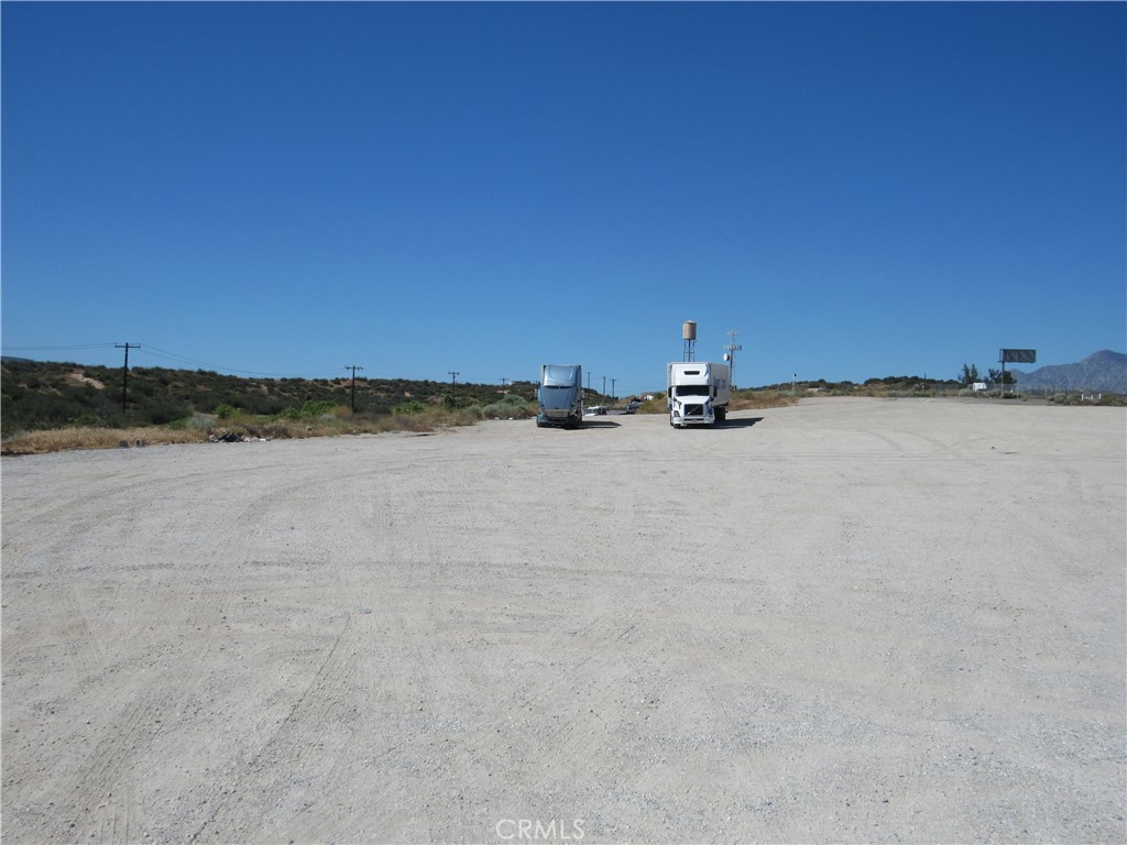 5940 Mariposa Road