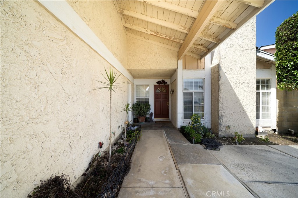 8421 Sandalwood Circle