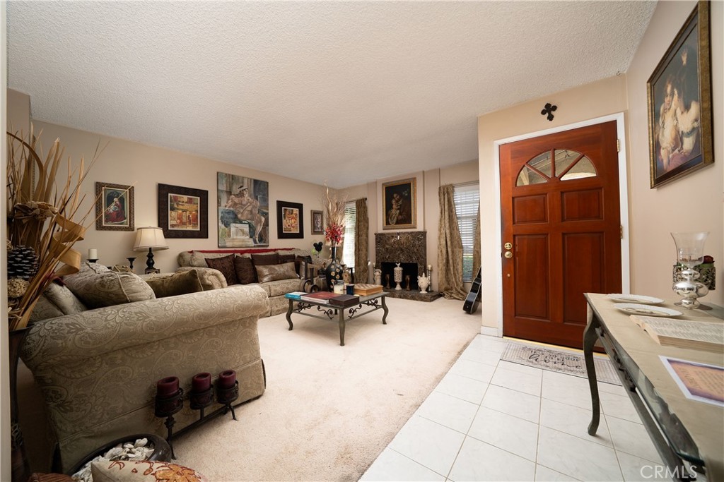 8421 Sandalwood Circle
