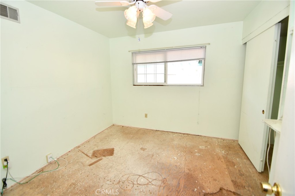 Photo 43 of 47 of 21219 Lynton Avenue house