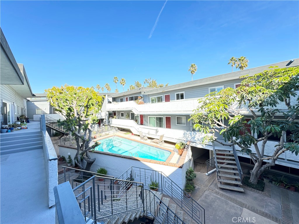 View Santa Monica, CA 90403 property
