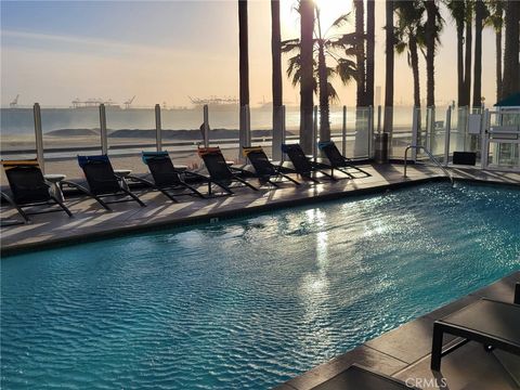 25 15th Place 101 Long Beach CA 90802