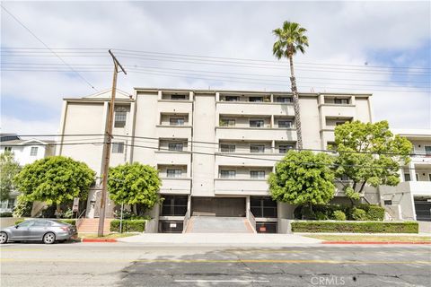 4651 Cahuenga Boulevard Toluca Lake CA 91602